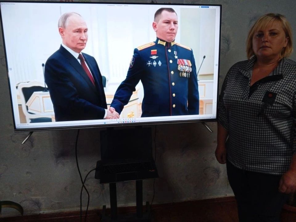 26 мая сотрудники клуба "Дельта" пгт Бугаевка приняли участие в телемосте «Антон Струев – Герой России» 26 мая сотрудники клуба "Дельта" пгт Бугаевка приняли участие в телемосте «Антон Струев – Герой России»