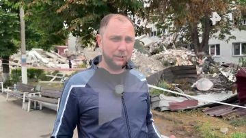 "Зайти сюда успели немногие": кадры укрытия и здания колледжа в Старобельске в ЛНР показал корреспондент "Известий" Станислав Григорьев