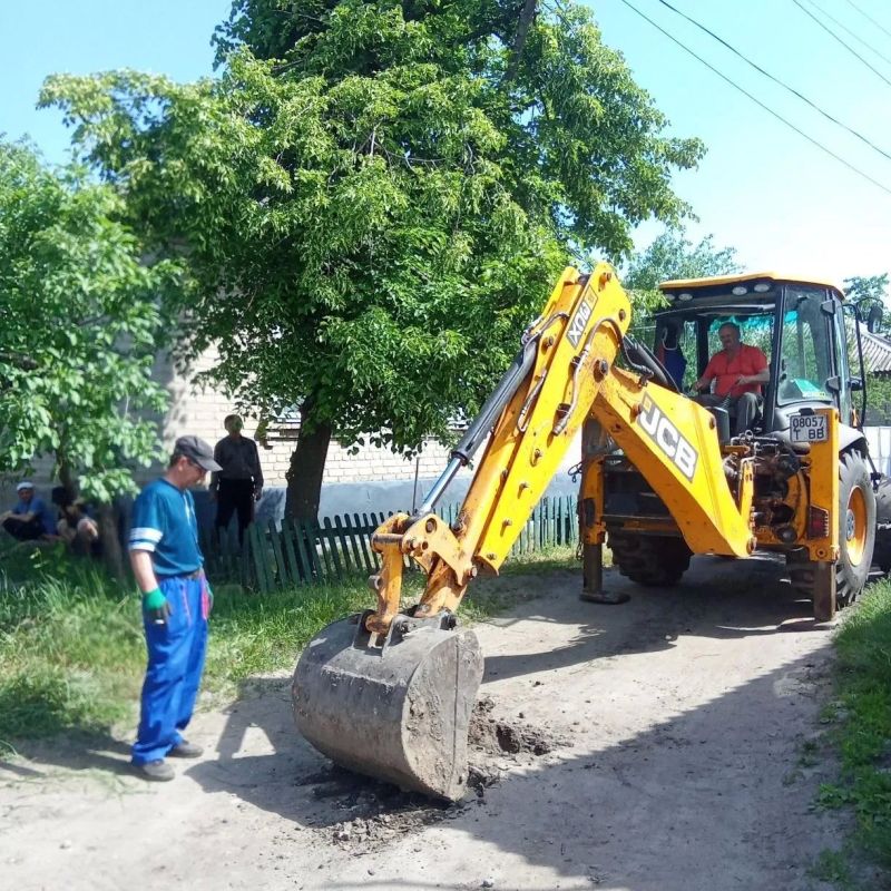для Администрации. Работники МБУ Центр "Благоустройство" ликвидировали порывы на сетях водоснабжения в городе Старобельск для Администрации. Работники МБУ Центр "Благоустройство" ликвидировали порывы на сетях водоснабжения в городе Старобельск