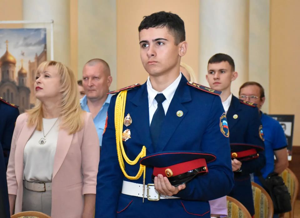 В ЛНР прошел межконфессиональный форум «Религия и мир» В ЛНР прошел межконфессиональный форум «Религия и мир»