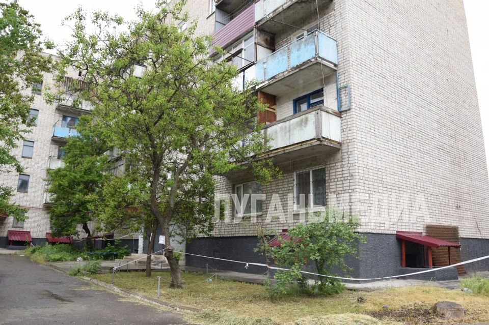 В поселке Лозовский продолжается ремонт многоквартирных домов В поселке Лозовский продолжается ремонт многоквартирных домов