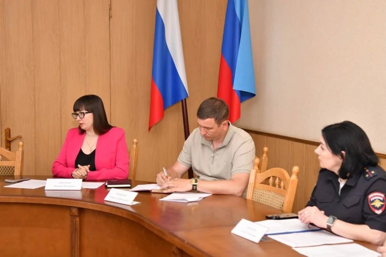 Состоялось заседание экспертного совета по вопросам гармонизации межнациональных (межэтнических) и этноконфессиональных отношений при Администрации округа Состоялось заседание экспертного совета по вопросам гармонизации межнациональных (межэтнических) и этноконфессиональных отношений при Администрации округа