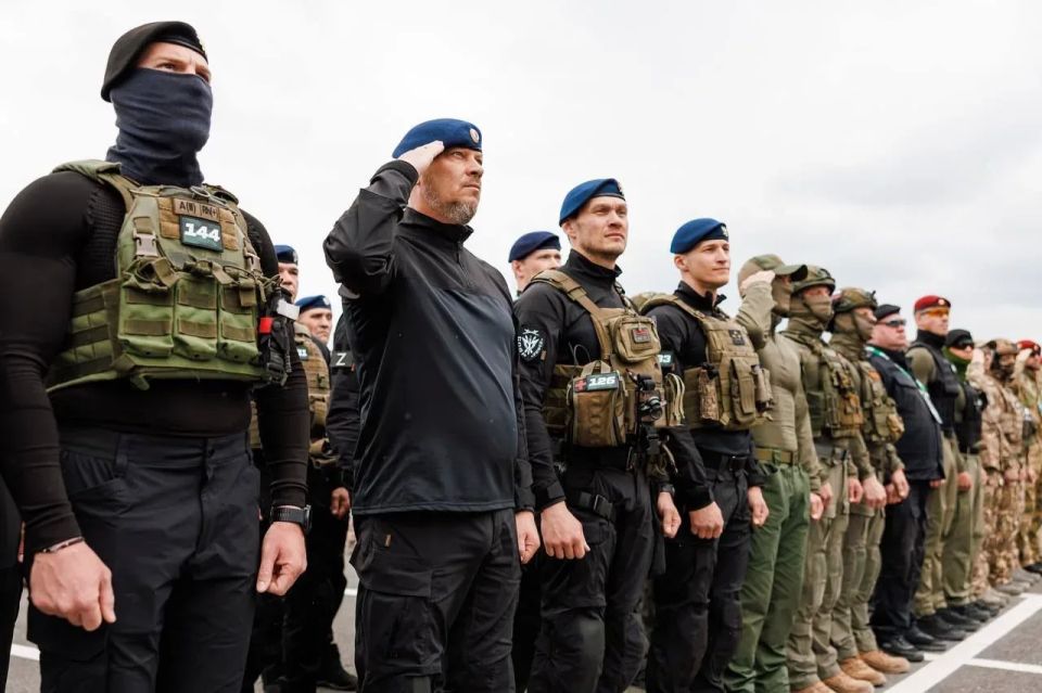 В Екатеринбурге на полигоне «Свердловский» стартовали шестые соревнования подразделений специального назначения «Вызов» В Екатеринбурге на полигоне «Свердловский» стартовали шестые соревнования подразделений специального назначения «Вызов»