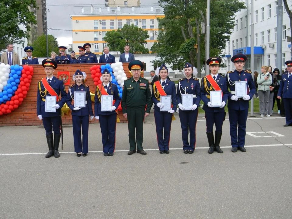 В кадетских корпусах Следственного комитета Российской Федерации прошли торжественные мероприятия в честь окончания учебного года В кадетских корпусах Следственного комитета Российской Федерации прошли торжественные мероприятия в честь окончания учебного года