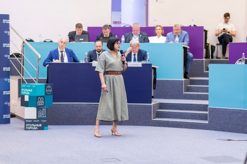 Делегация Свердловского округа успешно завершила участие в образовательной программе «Угольные города России» Делегация Свердловского округа успешно завершила участие в образовательной программе «Угольные города России»