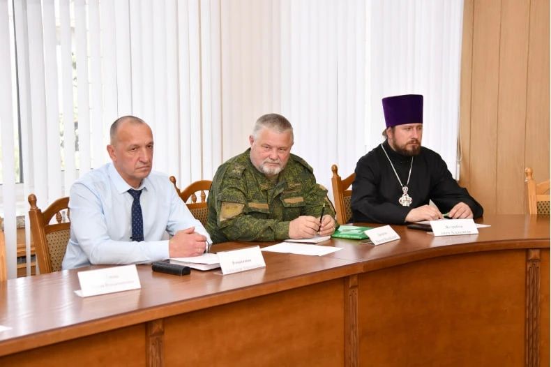 Состоялось заседание экспертного совета по вопросам гармонизации межнациональных (межэтнических) и этноконфессиональных отношений при Администрации округа