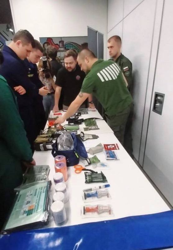 Сотрудники Луганской больницы №15 приняли участие в Республиканском форуме «Первая помощь: жизнь в твоих руках» Сотрудники Луганской больницы №15 приняли участие в Республиканском форуме «Первая помощь: жизнь в твоих руках»