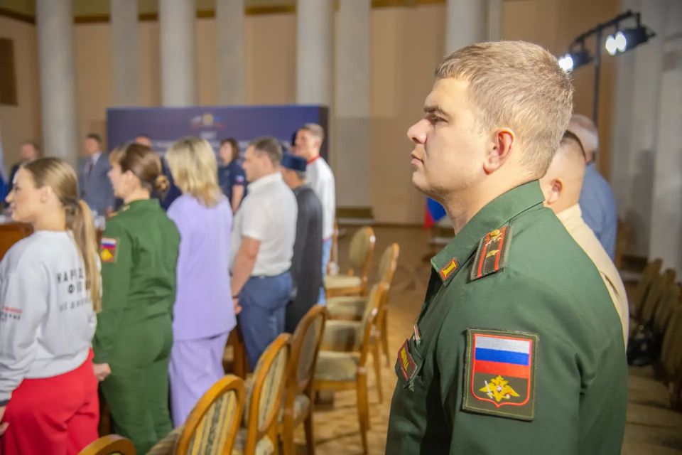 Леонид Пасечник: «В республике начал работу Совет по защите традиционных ценностей, культуры и исторической памяти» Леонид Пасечник: «В республике начал работу Совет по защите традиционных ценностей, культуры и исторической памяти»