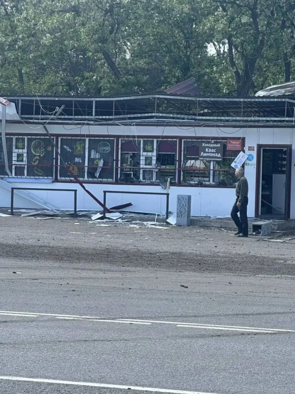 ВСУ снова бьют по мирной инфраструктуре ЛНР