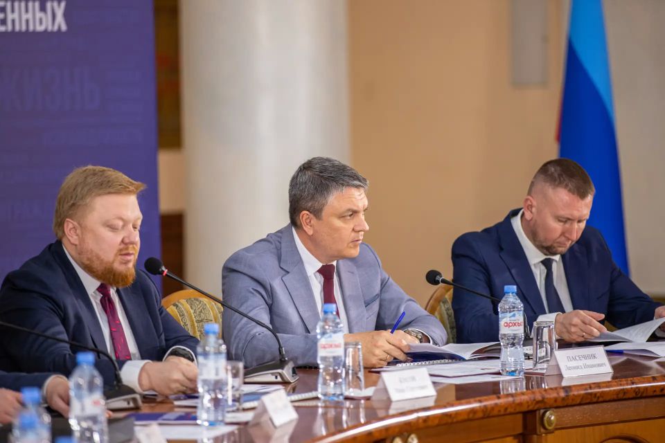 Михаил Голубович: Вошёл в состав Совета по защите традиционных российских духовно-нравственных ценностей, культуры и исторической памяти при Главе ЛНР Леониде Пасечнике Михаил Голубович: Вошёл в состав Совета по защите традиционных российских духовно-нравственных ценностей, культуры и исторической памяти при Главе ЛНР Леониде Пасечнике