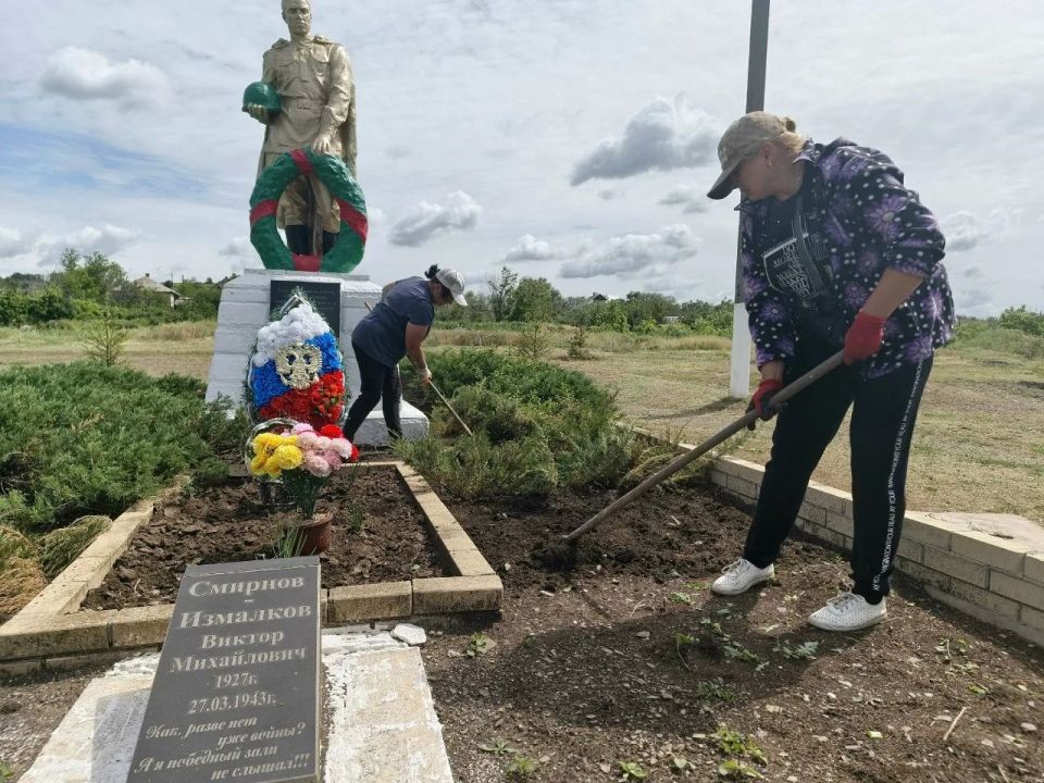В период с 25 по 29 мая в Городище прошли субботники В период с 25 по 29 мая в Городище прошли субботники