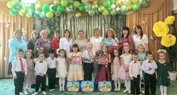 В дошкольных образовательных учреждениях городского округа города Красный Луч состоялись торжественные выпускные утренники В дошкольных образовательных учреждениях городского округа города Красный Луч состоялись торжественные выпускные утренники
