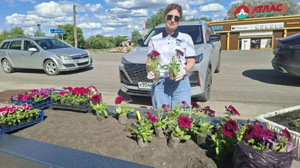 Акция "Растим добро" расцвела на Центральной площади! Акция "Растим добро" расцвела на Центральной площади!
