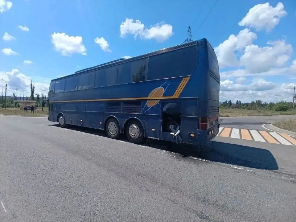 Сегодня утром БПЛА ВСУ атаковал автобус «Старобельск-Москва» Сегодня утром БПЛА ВСУ атаковал автобус «Старобельск-Москва»