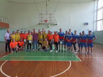 В Луганске продолжаются зональные соревнования Спартакиады государственных гражданских и муниципальных служащих