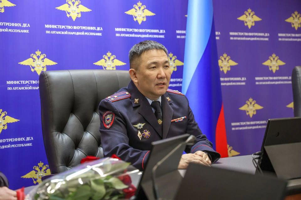 В региональном МВД отметили заслуги сотрудников ПДН в преддверии 91й годовщины образования службы В региональном МВД отметили заслуги сотрудников ПДН в преддверии 91й годовщины образования службы