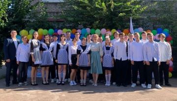 Встречайте! Новое поколение выпускников Алчевской средней специализированной физико-математической школы № 22