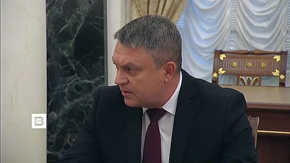 Глава ЛНР Леонид Пасечник принял участие в совещании о мерах поддержки пострадавших и ходе расследования теракта в Старобельске