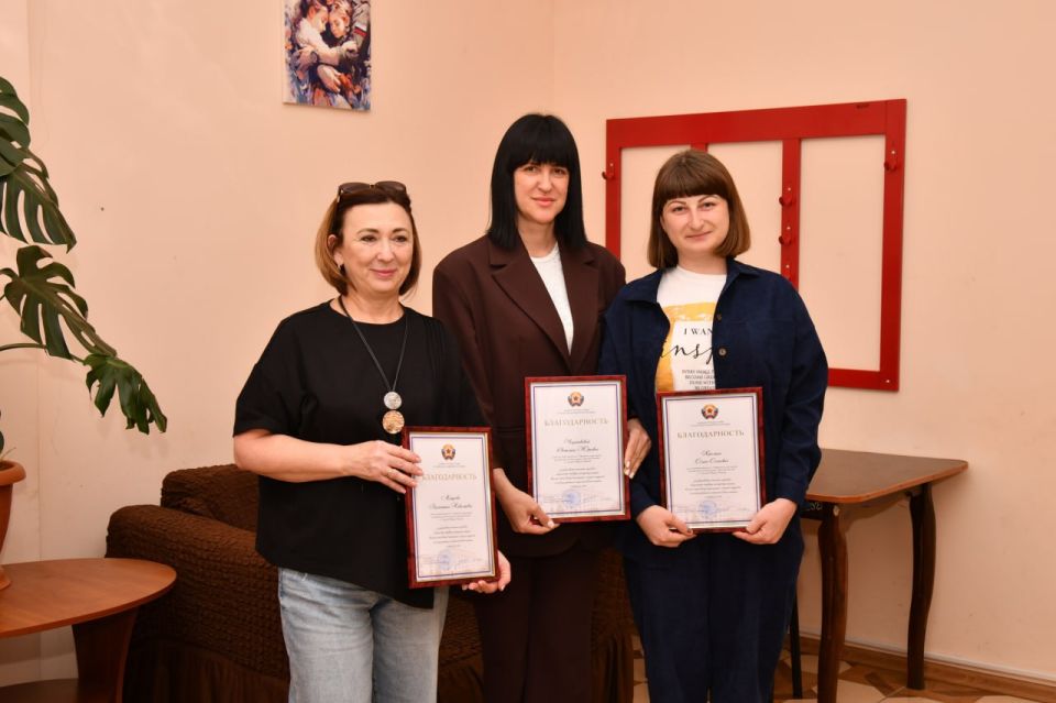 В Свердловске чествовали социальных координаторов фонда «Защитники Отечества» В Свердловске чествовали социальных координаторов фонда «Защитники Отечества»