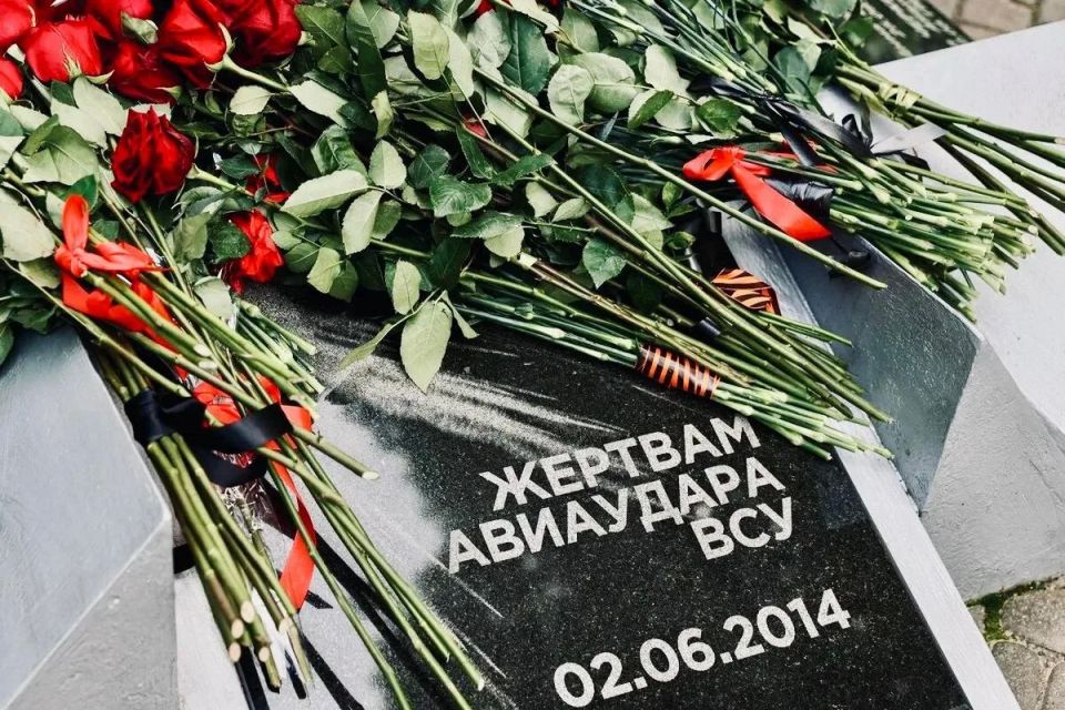 Андрей Губарев: 2 июня 2014 года ВСУ нанесли авиаудар по зданию бывшей Луганской областной администрации