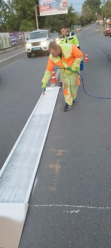 Андрей Рубанцов: РОВЕНЬКОВСКИЕ ДОРОГИ СТАНОВЯТСЯ БЕЗОПАСНЕЕ! Андрей Рубанцов: РОВЕНЬКОВСКИЕ ДОРОГИ СТАНОВЯТСЯ БЕЗОПАСНЕЕ!