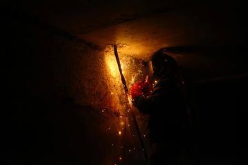 Аварийные бригады Татарстана продолжают подготовку домов Лисичанска к зиме