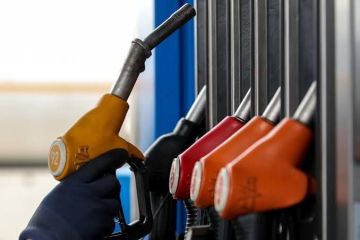 В ЛНР ограничили продажу бензина до 20 л в одни руки