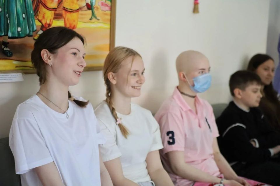 «Единая Россия» дала старт ежегодной акции «Коробка храбрости» в ЛНР «Единая Россия» дала старт ежегодной акции «Коробка храбрости» в ЛНР