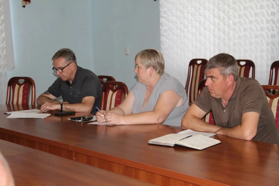 В Администрации Краснодонского муниципального округа прошло важное заседание Комиссии по безопасности дорожного движения В Администрации Краснодонского муниципального округа прошло важное заседание Комиссии по безопасности дорожного движения