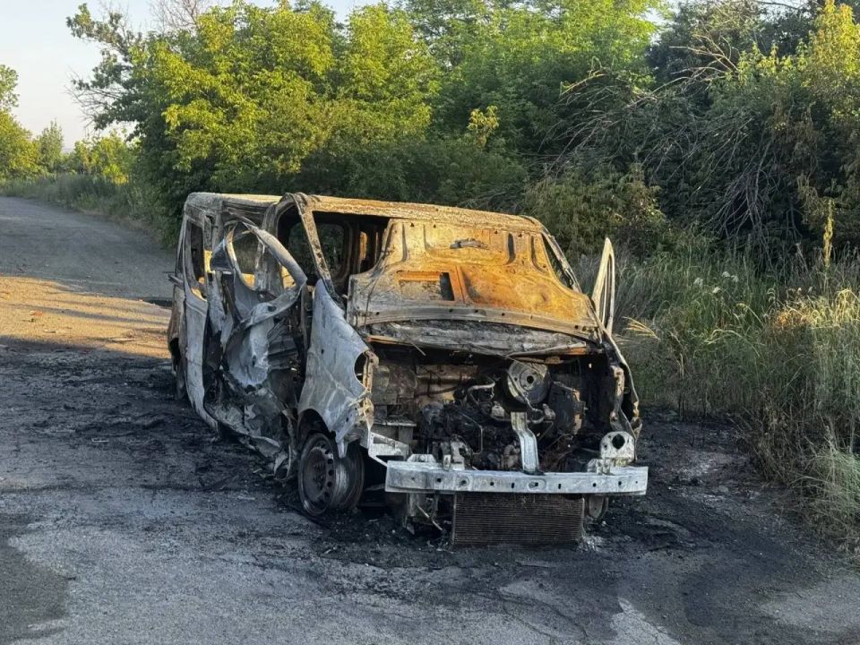 Родион Мирошник: ВСУ атаковали гражданский автомобиль в Стаханове ЛНР