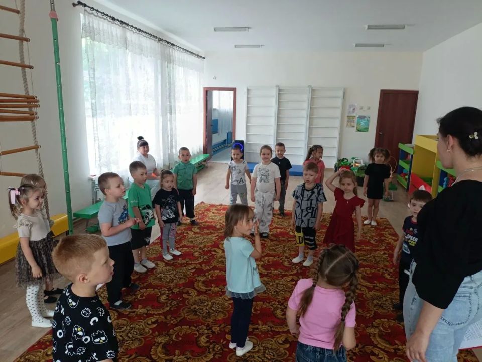 Летние улыбки и радость детства: праздник в честь 60-летия Славяносербского района Летние улыбки и радость детства: праздник в честь 60-летия Славяносербского района