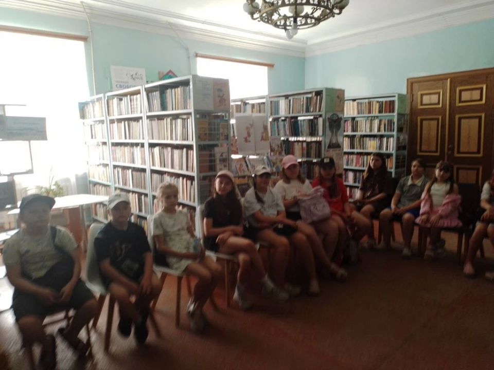 Урок финансовой грамотности: "Мир денежной системы" в библиотеке №14! Урок финансовой грамотности: "Мир денежной системы" в библиотеке №14!