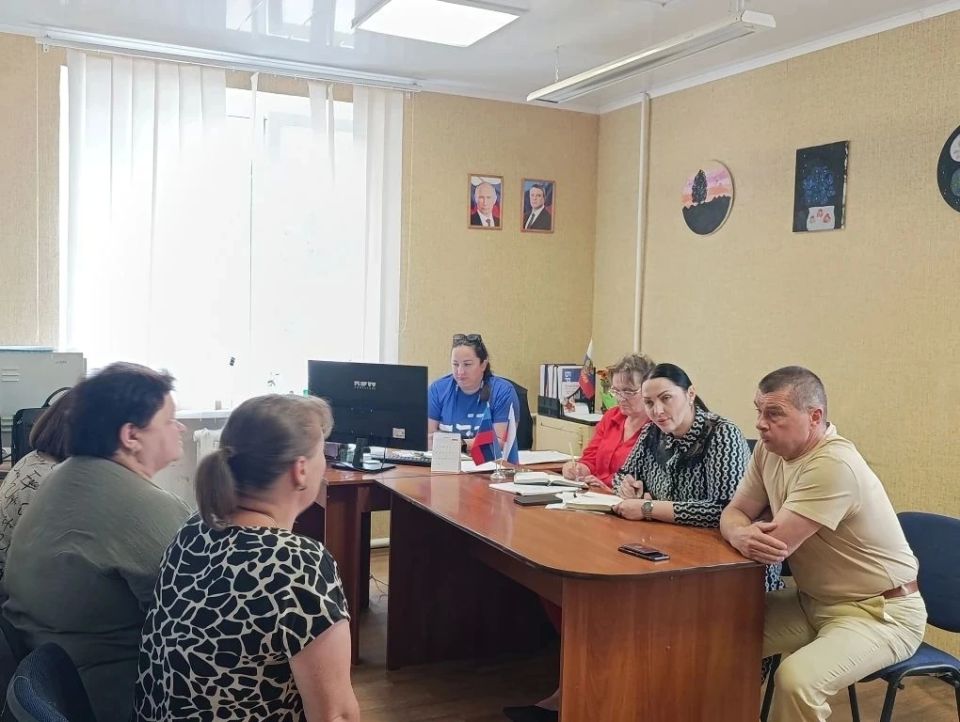 В селе Каменка состоялся совместный приём граждан В селе Каменка состоялся совместный приём граждан