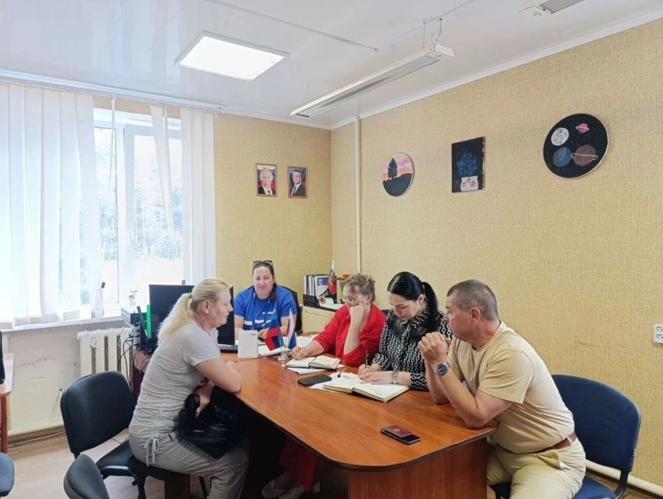 В селе Каменка состоялся совместный приём граждан В селе Каменка состоялся совместный приём граждан