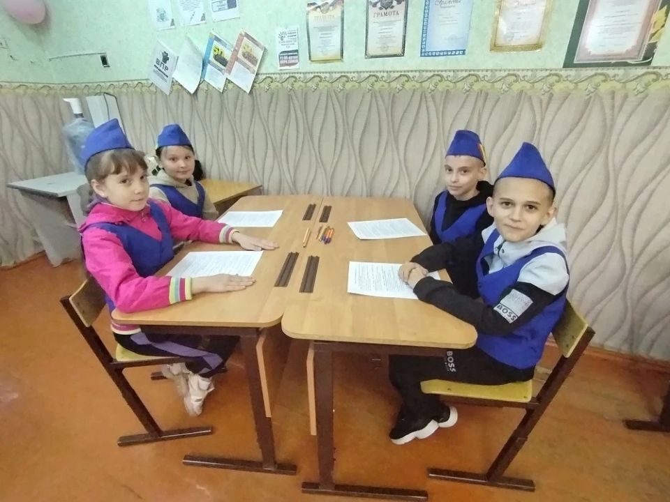 Конкурс «Безопасное колесо» собрал юных инспекторов движения Сорочинского округа Конкурс «Безопасное колесо» собрал юных инспекторов движения Сорочинского округа