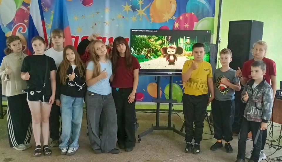 Дом культуры им. Ленина пгт Новодарьевка готовится к отопительному сезону и праздникам Дом культуры им. Ленина пгт Новодарьевка готовится к отопительному сезону и праздникам
