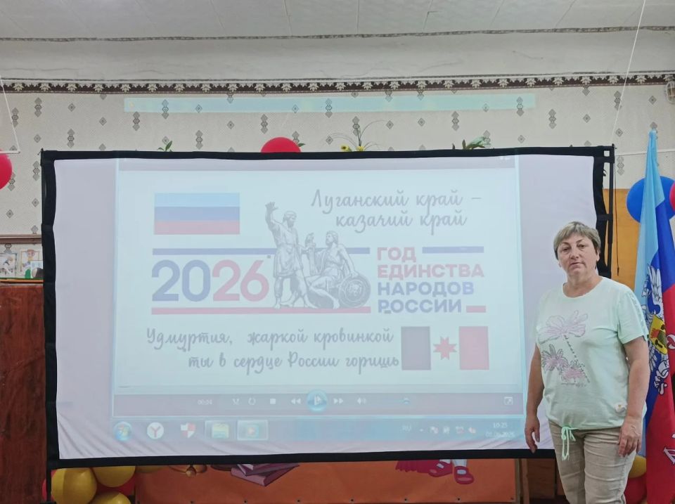 Педагоги дома детского и юношеского творчества провели мастер-классы на пришкольных площадках Педагоги дома детского и юношеского творчества провели мастер-классы на пришкольных площадках