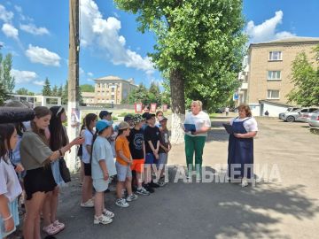 В Ровеньках заработала фотовыставка, посвященная 100-летию со дня рождения Олега Кошевого