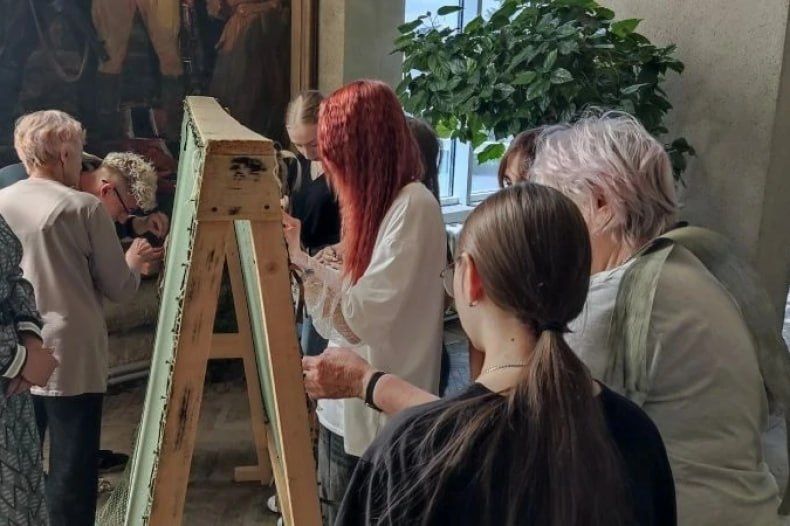 В ГБДОУ «Ясли-сад №6 «Золотой ключик» Свердловского м.о. состоялся ежегодный творческий отчёт воспитателей-специалистов В ГБДОУ «Ясли-сад №6 «Золотой ключик» Свердловского м.о. состоялся ежегодный творческий отчёт воспитателей-специалистов