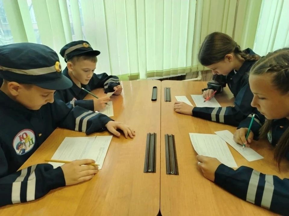 Конкурс «Безопасное колесо» собрал юных инспекторов движения Сорочинского округа Конкурс «Безопасное колесо» собрал юных инспекторов движения Сорочинского округа