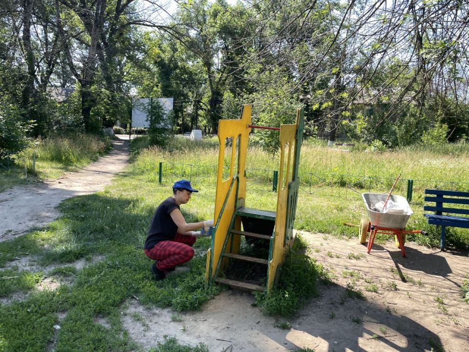 В парке имени Валентины Терешковой активисты местного отделения Единой России провели акцию «Яркое детство» В парке имени Валентины Терешковой активисты местного отделения Единой России провели акцию «Яркое детство»