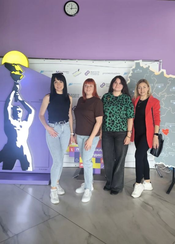 Педагоги Лутугинского колледжа приняли участие в Межнациональном форуме «Родной язык – народное сокровище»