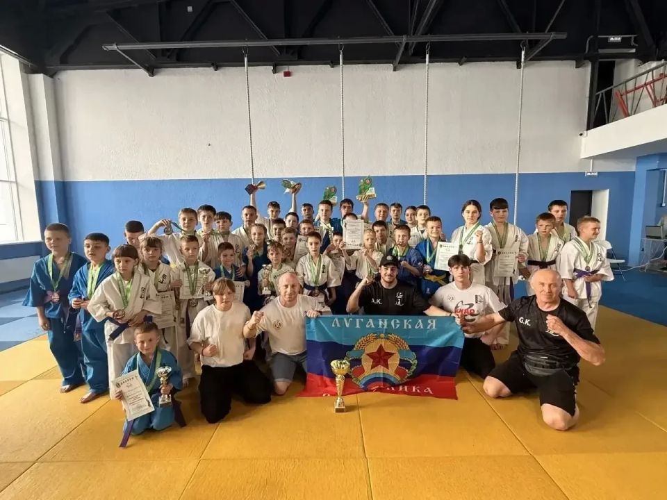 Кудоисты ЛНР стали лучшими на соревнованиях в Волгограде Кудоисты ЛНР стали лучшими на соревнованиях в Волгограде