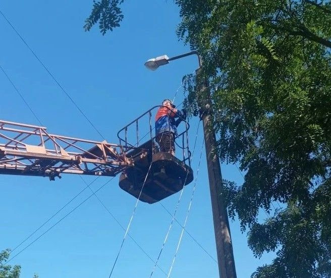 Коммунальными службами проведены работы на территории города Коммунальными службами проведены работы на территории города