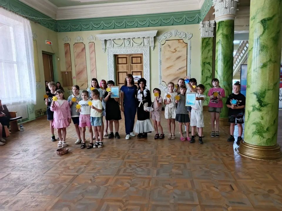 «Эстафета дружбы» объединила детские сердца в ДК им. Горького!