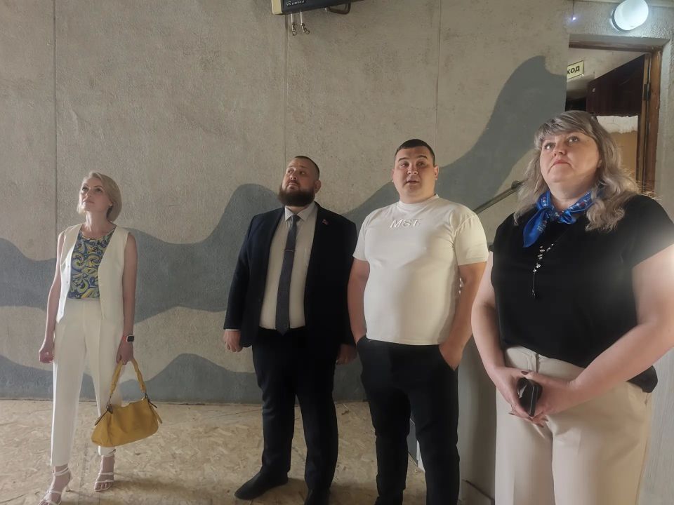 По народной программе Единой России в Суходольском дворце культуры ремонтируют зрительный зал По народной программе Единой России в Суходольском дворце культуры ремонтируют зрительный зал