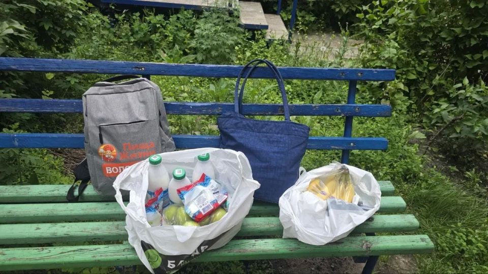 Забота, объединяющая поколения: школьники Рубежного взяли шефство над одинокими пожилыми горожанами Забота, объединяющая поколения: школьники Рубежного взяли шефство над одинокими пожилыми горожанами