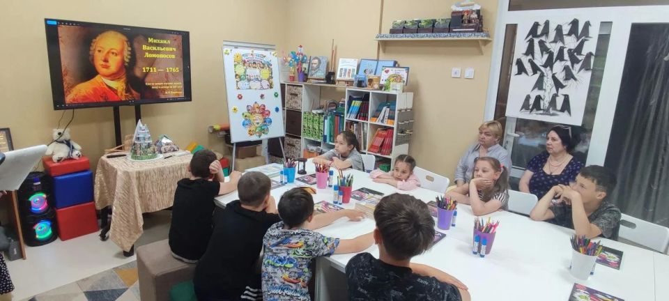 9 июня в Перевальском районном историческом музее для ребят пришкольной площадки «Орлята» Перевальской гимназии № 1 прошел увлекательный день 9 июня в Перевальском районном историческом музее для ребят пришкольной площадки «Орлята» Перевальской гимназии № 1 прошел увлекательный день