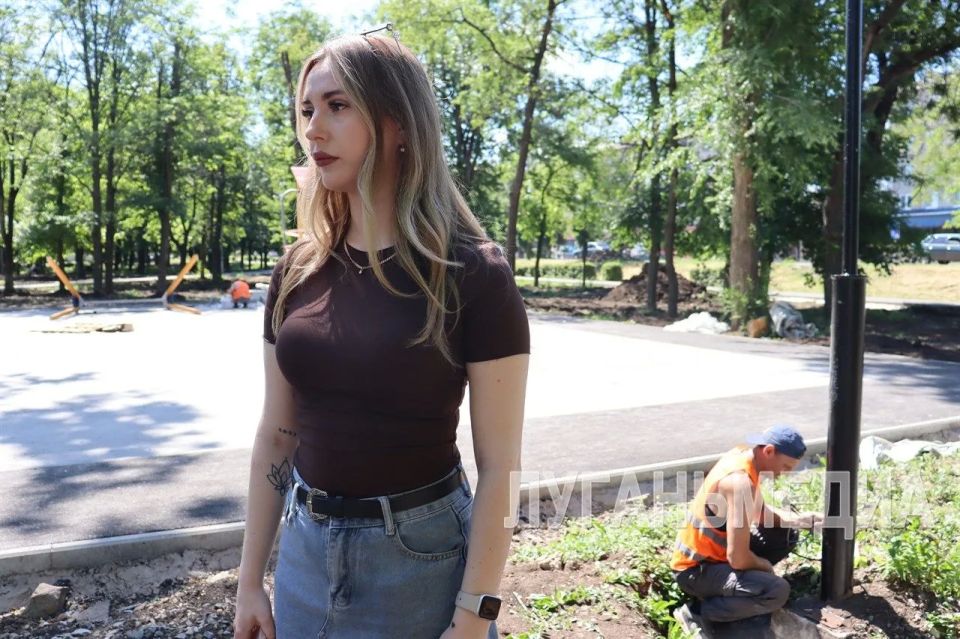 В Свердловске продолжается благоустройство общественных территорий В Свердловске продолжается благоустройство общественных территорий