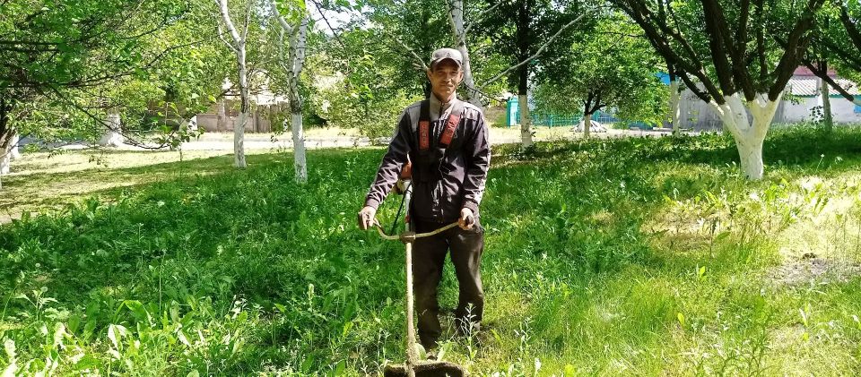 В период с 8 июня по 11 июня в поселке Городище прошли субботники в которых приняли активное участие сотрудники отдела по обеспечению жизнедеятельности пгт Городище, с. Малоивановка, Городищенского фольклорного центра и ... В период с 8 июня по 11 июня в поселке Городище прошли субботники в которых приняли активное участие сотрудники отдела по обеспечению жизнедеятельности пгт Городище, с. Малоивановка, Городищенского фольклорного центра и ...